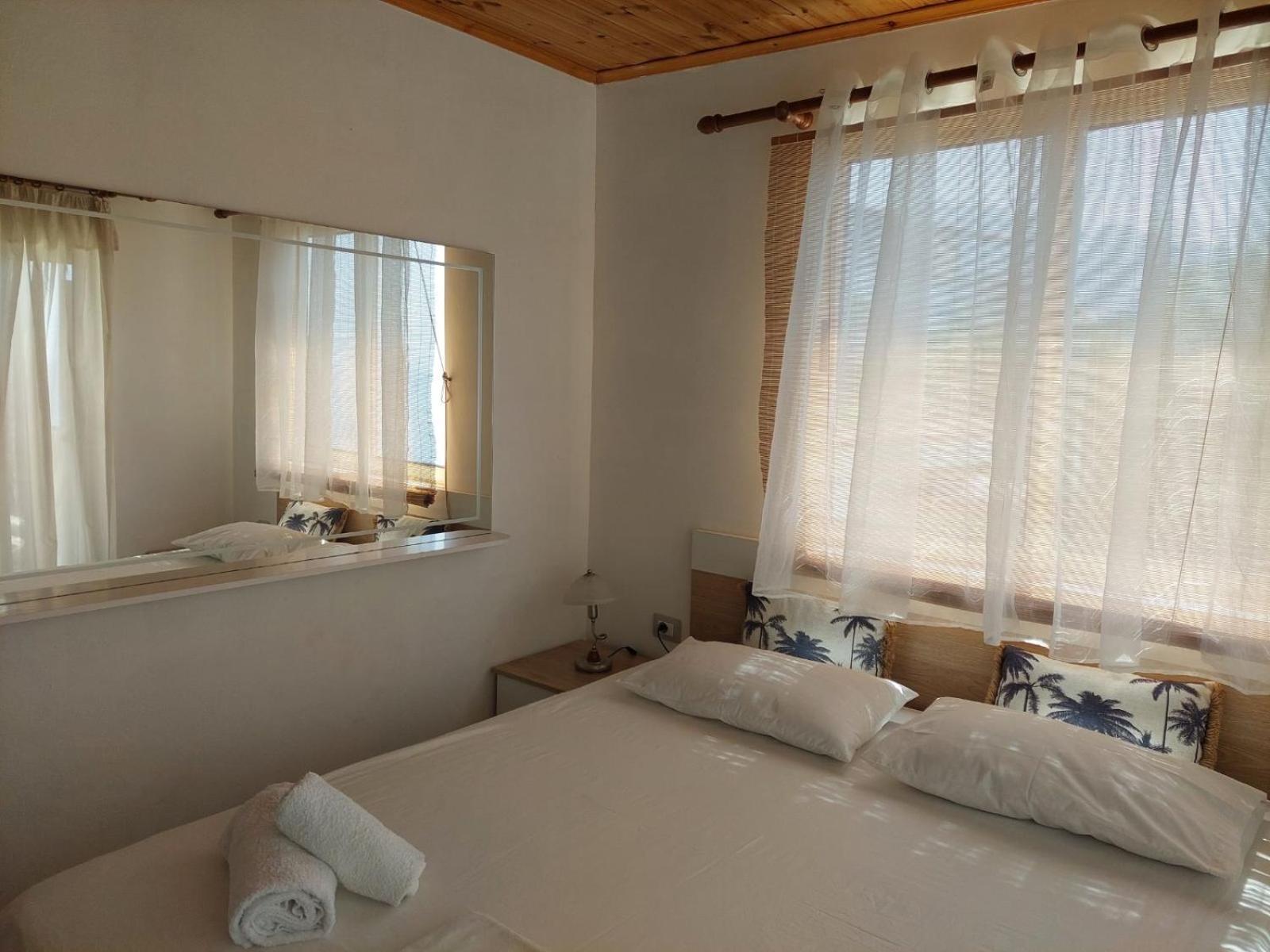 Qeparo Antonio Rooms エクステリア 写真