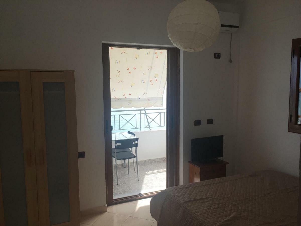 Qeparo Antonio Rooms エクステリア 写真