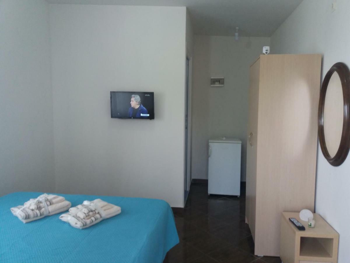 Qeparo Antonio Rooms エクステリア 写真
